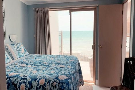 Photo of property in 23 Clifton Road, Haumoana, 4102