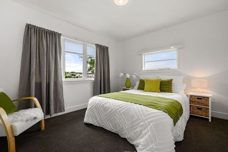 Photo of property in 72 Mcmurdo Street, Tinwald, Ashburton, 7700