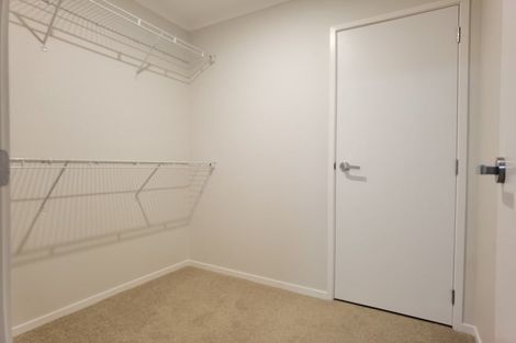 Photo of property in 125 Riverpark Crescent, Henderson, Auckland, 0610
