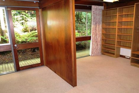 Photo of property in 52 Park Hill Road, Birkenhead, Auckland, 0626