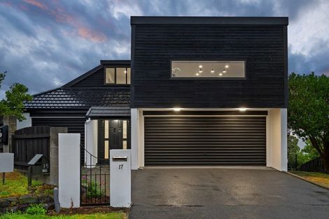 Photo of property in 17 Brigid Place, Mount Pleasant, Christchurch, 8081