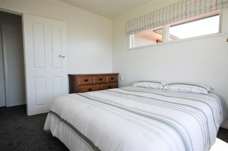 Photo of property in 5 Porikapa Road, Owhata, Rotorua, 3010