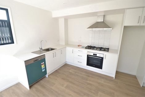 Photo of property in 34 Hobsonville Point Road, Hobsonville, Auckland, 0616