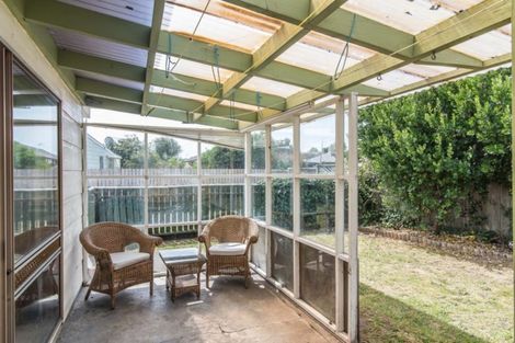 Photo of property in 22 Sunshine Avenue, Paraparaumu, 5032