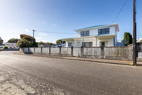 Photo of property in 65 Wallace Place, Westown, New Plymouth, 4310