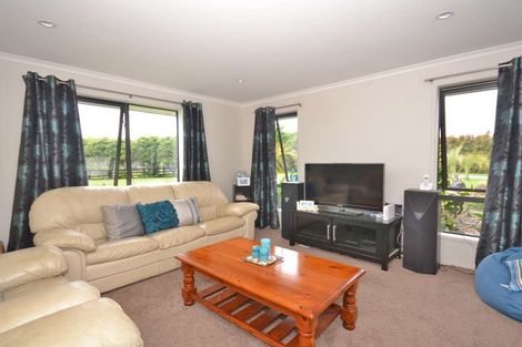 Photo of property in 10 Kotare Heights, Kerikeri, 0230