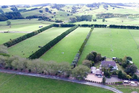 Photo of property in 449 School Road, Tomarata, Wellsford, 0974