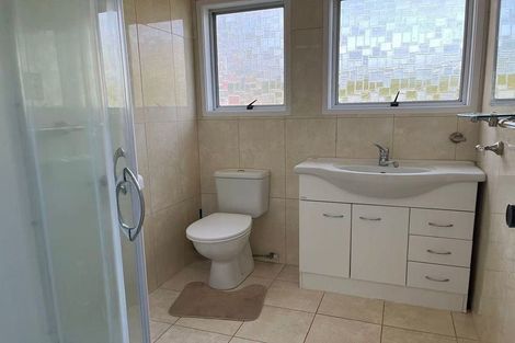 Photo of property in 28 Cranberry Place, Bucklands Beach, Auckland, 2012