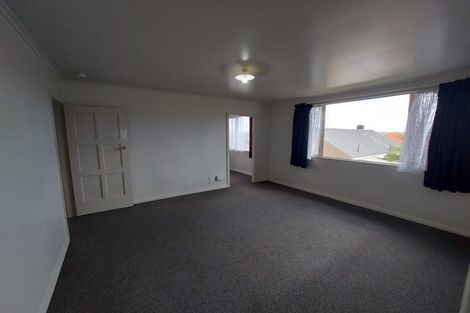 Photo of property in 241 Great North Road, Henderson, Auckland, 0612