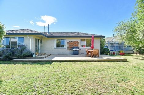 Photo of property in 27 Parkhouse Drive, Rangiora, 7400