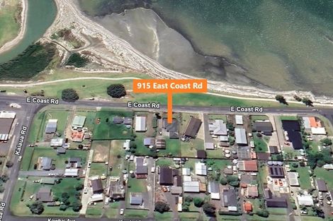 Photo of property in 915 East Coast Road, Kaiaua, Pokeno, 2473
