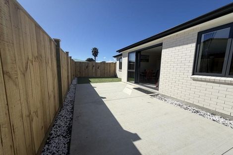 Photo of property in 44a Michael Road, Paraparaumu Beach, Paraparaumu, 5032