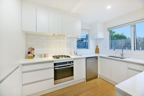 Photo of property in 30c Coniston Avenue, Te Atatu South, Auckland, 0610