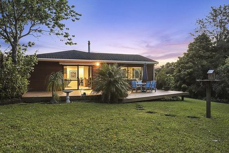 Photo of property in 45 Autumn Avenue, Glen Eden, Auckland, 0602