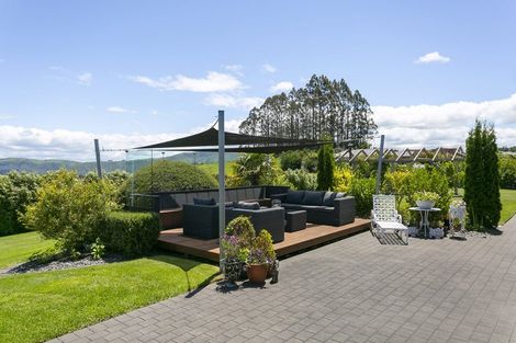 Photo of property in 71 Loch Views Road, Acacia Bay, Taupo, 3385