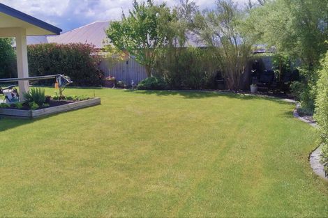 Photo of property in 14 Acacia Avenue, Rangiora, 7400