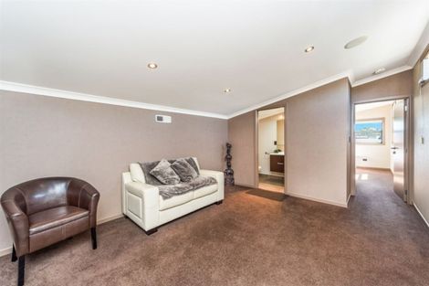 Photo of property in 4 Tarrango Way, Rototuna, Hamilton, 3210