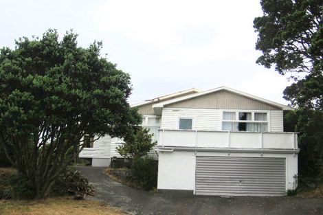 Photo of property in 69 Ranui Crescent, Khandallah, Wellington, 6035