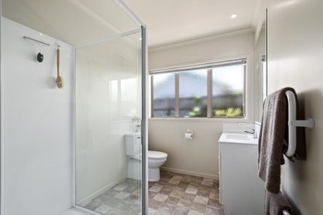 Photo of property in 46e Percy Road, Papamoa Beach, Papamoa, 3118