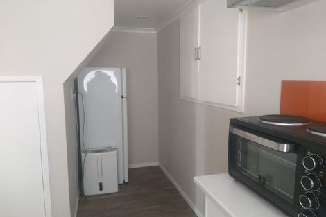 Photo of property in 25 Beulah Avenue, Rothesay Bay, Auckland, 0630