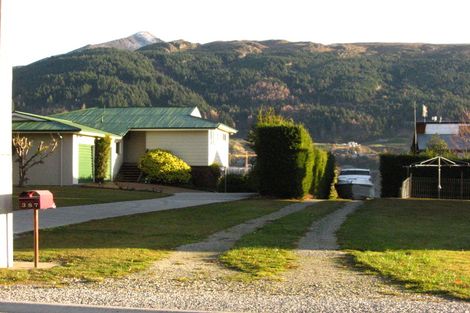 Photo of property in 387 Peninsula Road, Kelvin Heights, Queenstown, 9300