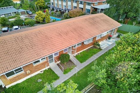 Photo of property in 10/16 Willerton Avenue, New Lynn, Auckland, 0600