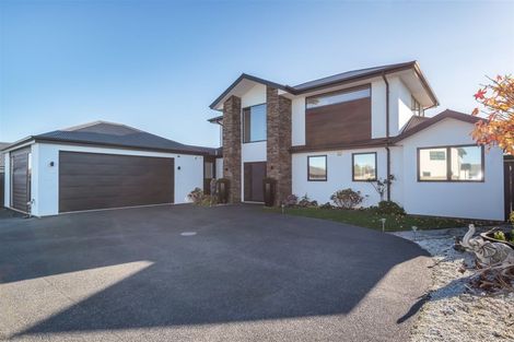 Photo of property in 46 Luxembourg Crescent, Halswell, Christchurch, 8025
