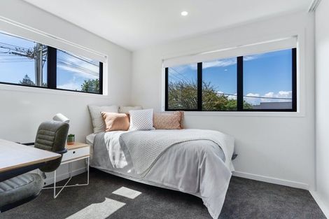 Photo of property in 2a Ellen Avenue, Hillcrest, Auckland, 0627