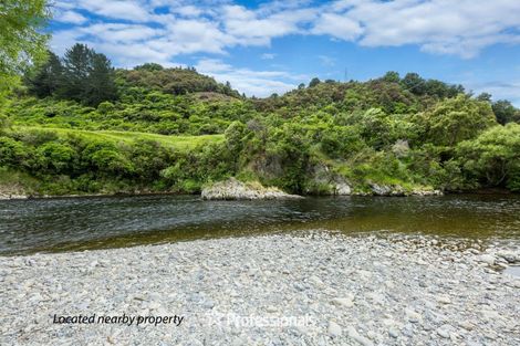 Photo of property in 2/71 Gemstone Drive, Birchville, Upper Hutt, 5018