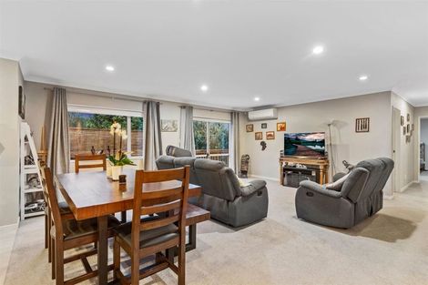 Photo of property in 45 Te Otinga Place, Pyes Pa, Tauranga, 3112
