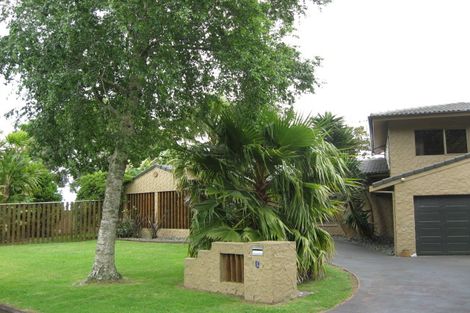 Photo of property in 2 Bacardi Place, Conifer Grove, Takanini, 2112