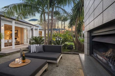 Photo of property in 26 Norwood Road, Bayswater, Auckland, 0622