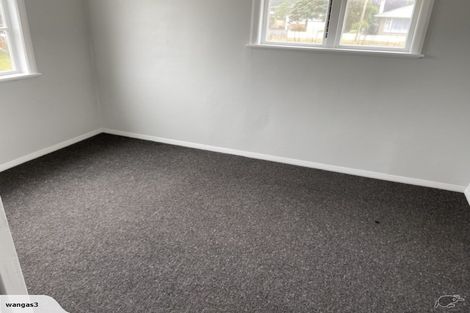 Photo of property in 19 Hulke Street, Foxton, 4814