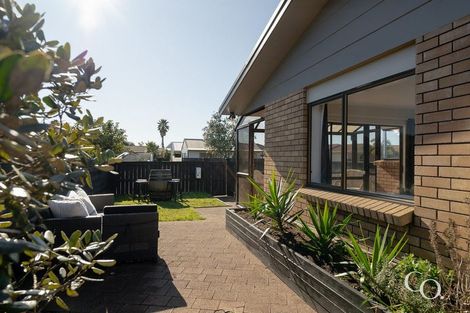 Photo of property in 1/104 Gloucester Road, Mount Maunganui, 3116