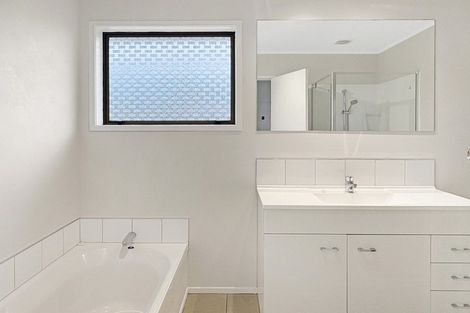 Photo of property in 200 Swarbrick Drive, Te Awamutu, 3800