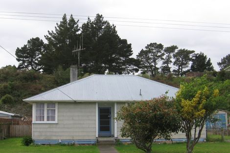 Photo of property in 29 Herrington Street, Foxton, 4814