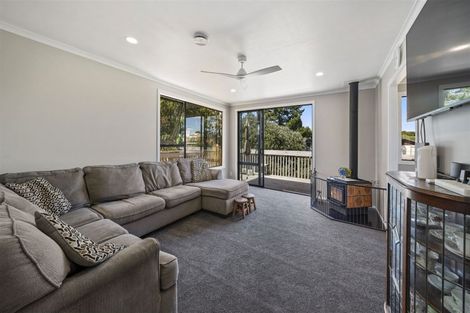 Photo of property in 25 Ferndown Avenue, Papatoetoe, Auckland, 2025