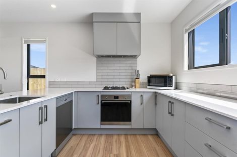 Photo of property in 51 Cotula Way, Papamoa Beach, Papamoa, 3118