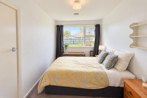 Photo of property in 35 Springbank Street, Bryndwr, Christchurch, 8053