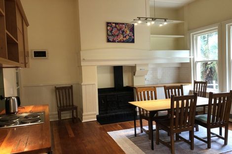 Photo of property in Claremont House, 24 Melrose Street, Roslyn, Dunedin, 9010