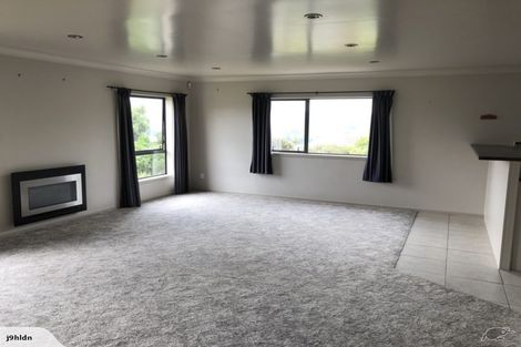 Photo of property in 55 Erlestoke Crescent, Churton Park, Wellington, 6037