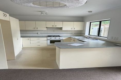 Photo of property in 51 Carisbrook Crescent, Papakura, 2110