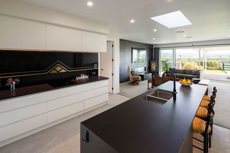 Photo of property in 300 Grove Road, Te Pahu, Hamilton, 3285