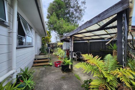 Photo of property in 60 Burundi Avenue, Clendon Park, Auckland, 2103