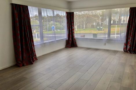 Photo of property in 1/70 Bentley Avenue, Glenfield, Auckland, 0629