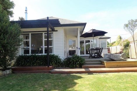 Photo of property in 221 Weston Road, St Albans, Christchurch, 8052