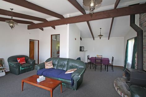 Photo of property in 27a Warkworth Grove, Bell Block, New Plymouth, 4312