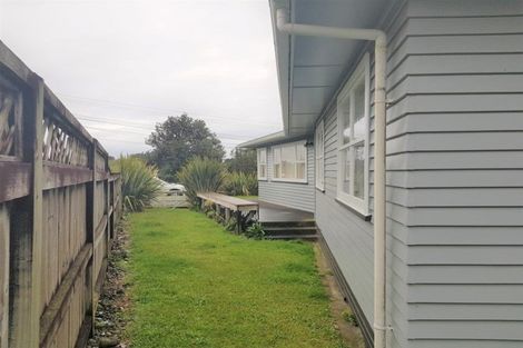 Photo of property in 187 Omata Road, Blagdon, New Plymouth, 4310