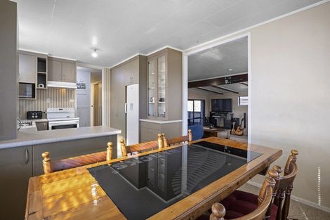 Photo of property in 30 Rahiri Street, Waitara, 4320