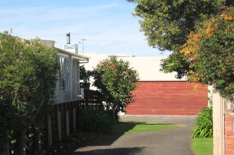 Photo of property in 23a Hillcrest Road, Otumoetai, Tauranga, 3110